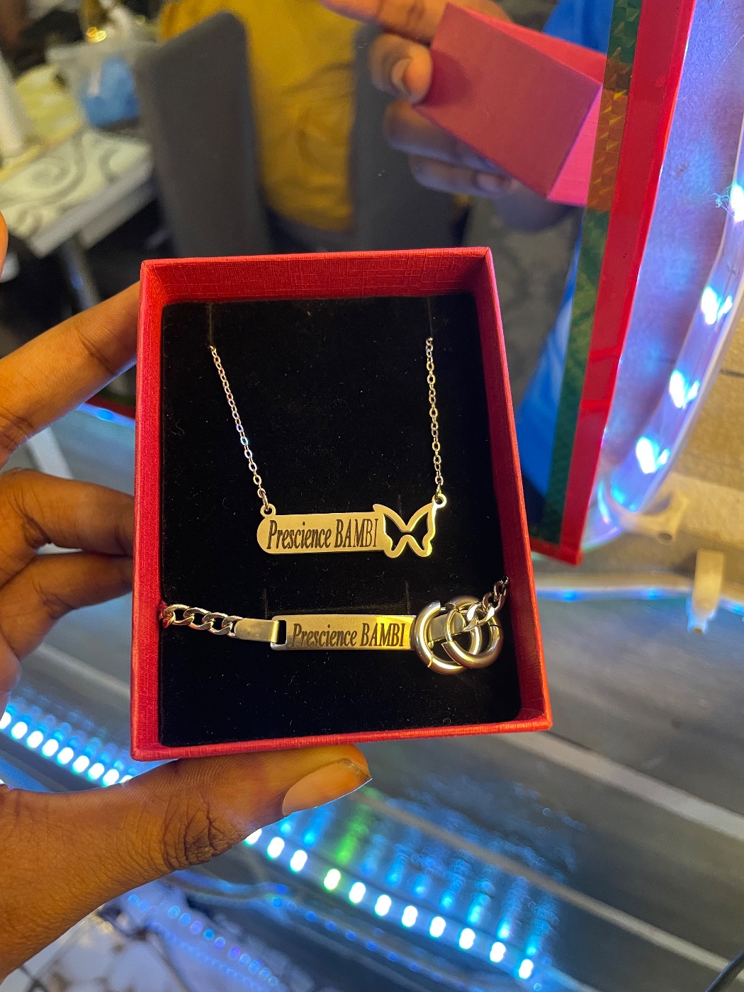 Collier et bracelet personnalisés  — Montres & Bijoux à vendre sur MOJO