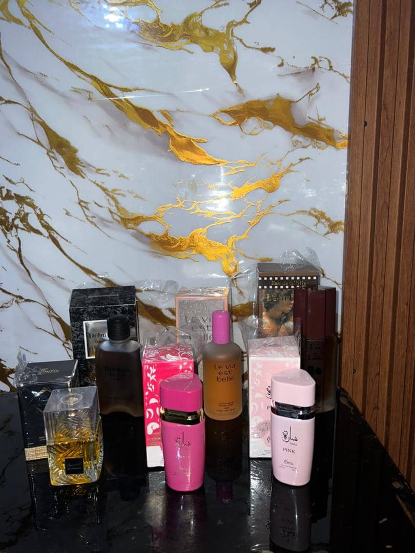 Parfum en gros — Beauté & Parfums à vendre sur MOJO
