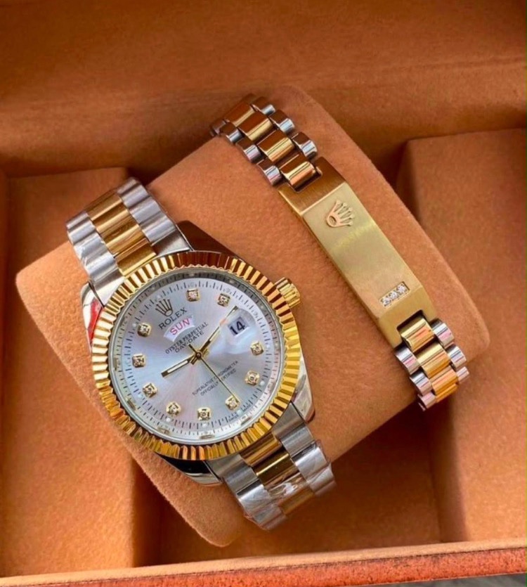 Montre  — Montres & Bijoux à vendre sur MOJO