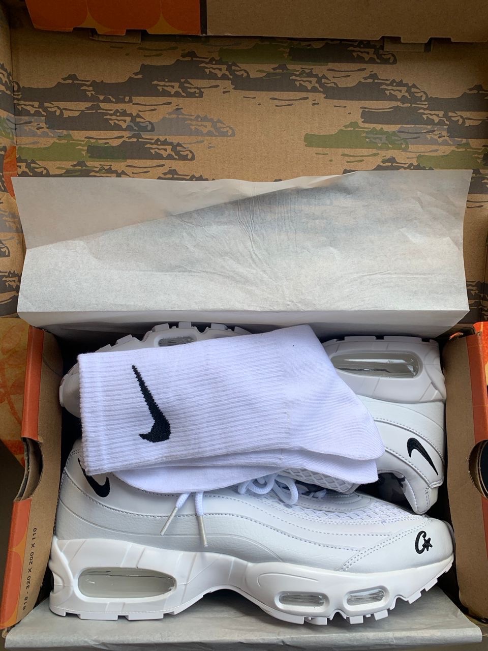 Corteiz  — Chaussures à vendre sur MOJO