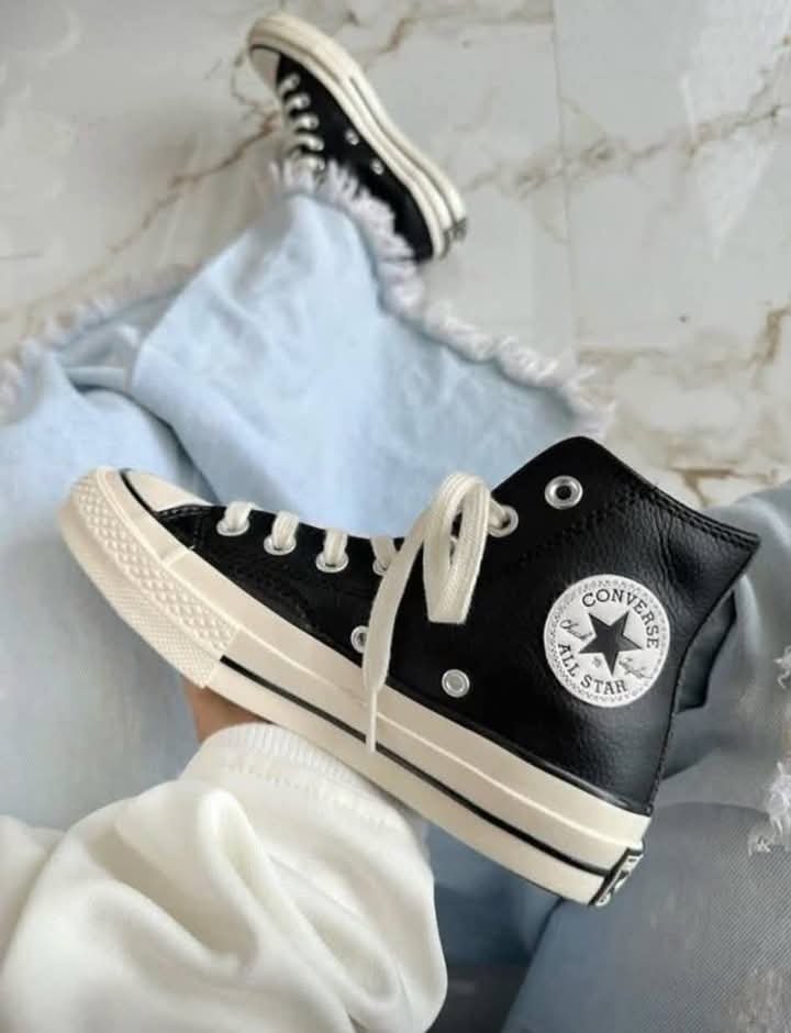 Converse All star  — Chaussures à vendre sur MOJO
