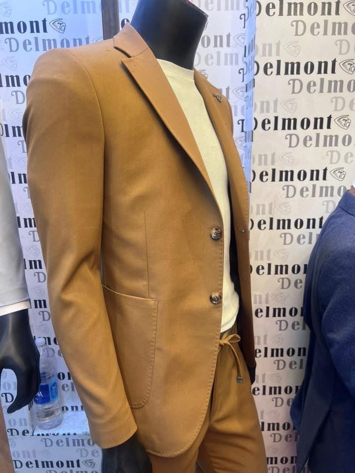 Veste complet  — Mode & Vêtements à vendre sur MOJO